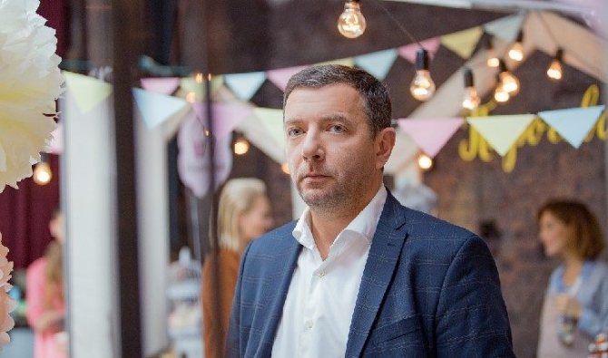 Алексей Агранович в сериале «ИП Пирогова»