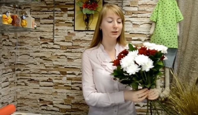 Фиксация цветов в букете