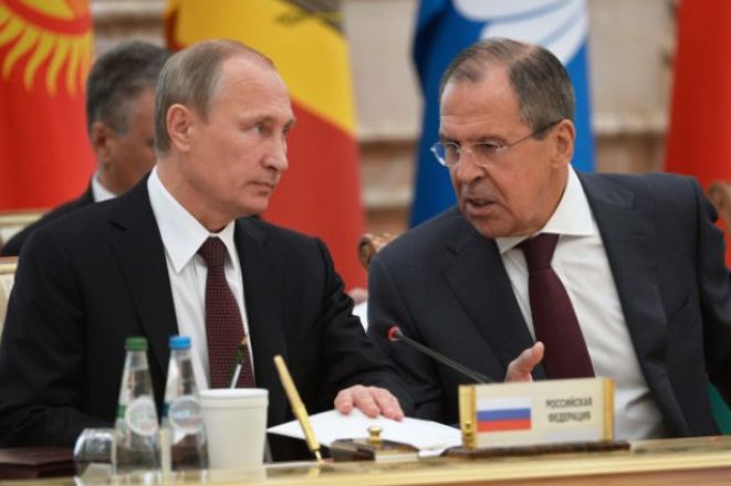 министр иностранных дел биография