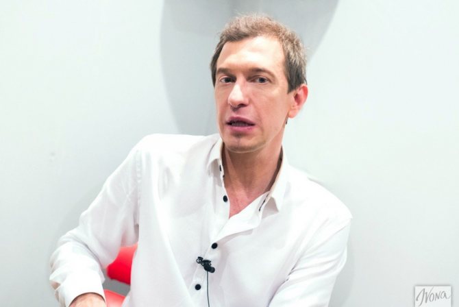 'Музыкальный критик, судья проекта "Х-фактор